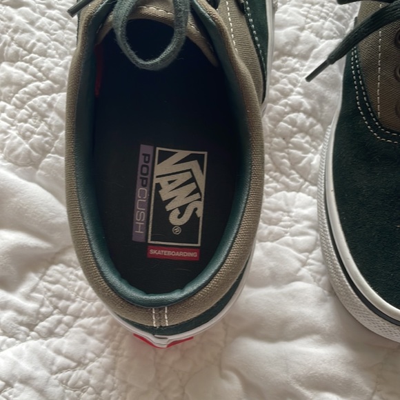 Vans two-tone green lace-up shoes, worn maybe 3 times - Picture 4 of 4